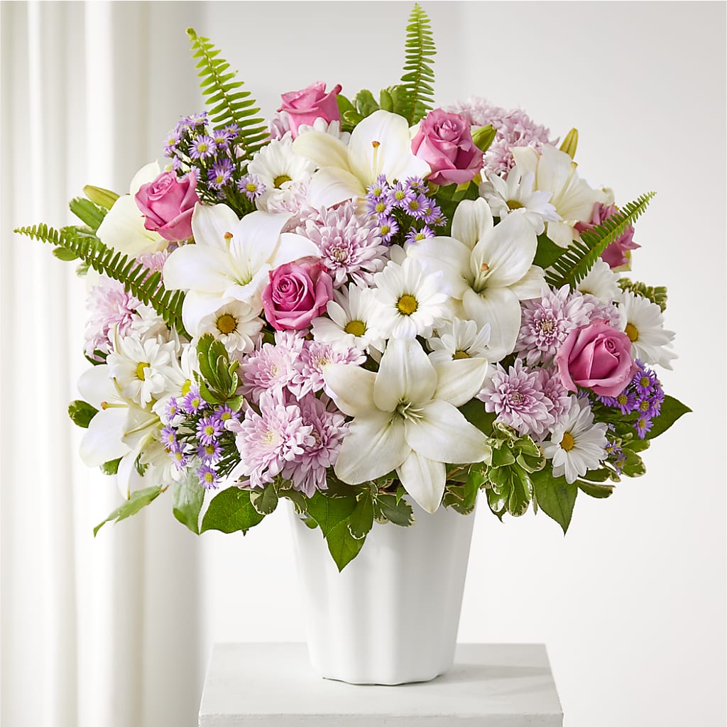 Warmest Thoughts Tabletop Basket – Flajes Flowers, Nutley NJ