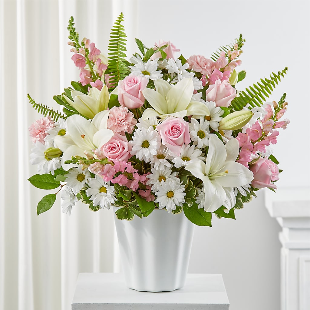 Soft Touch Tabletop Basket – Flajes Flowers, Nutley NJ