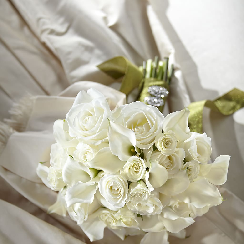 Serene Highness Bouquet – Flajes Flowers, Nutley NJ