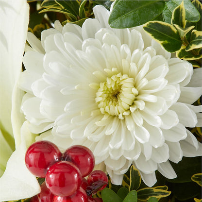 Festive Moments Tree –  Flajes Flowers, Nutley NJ