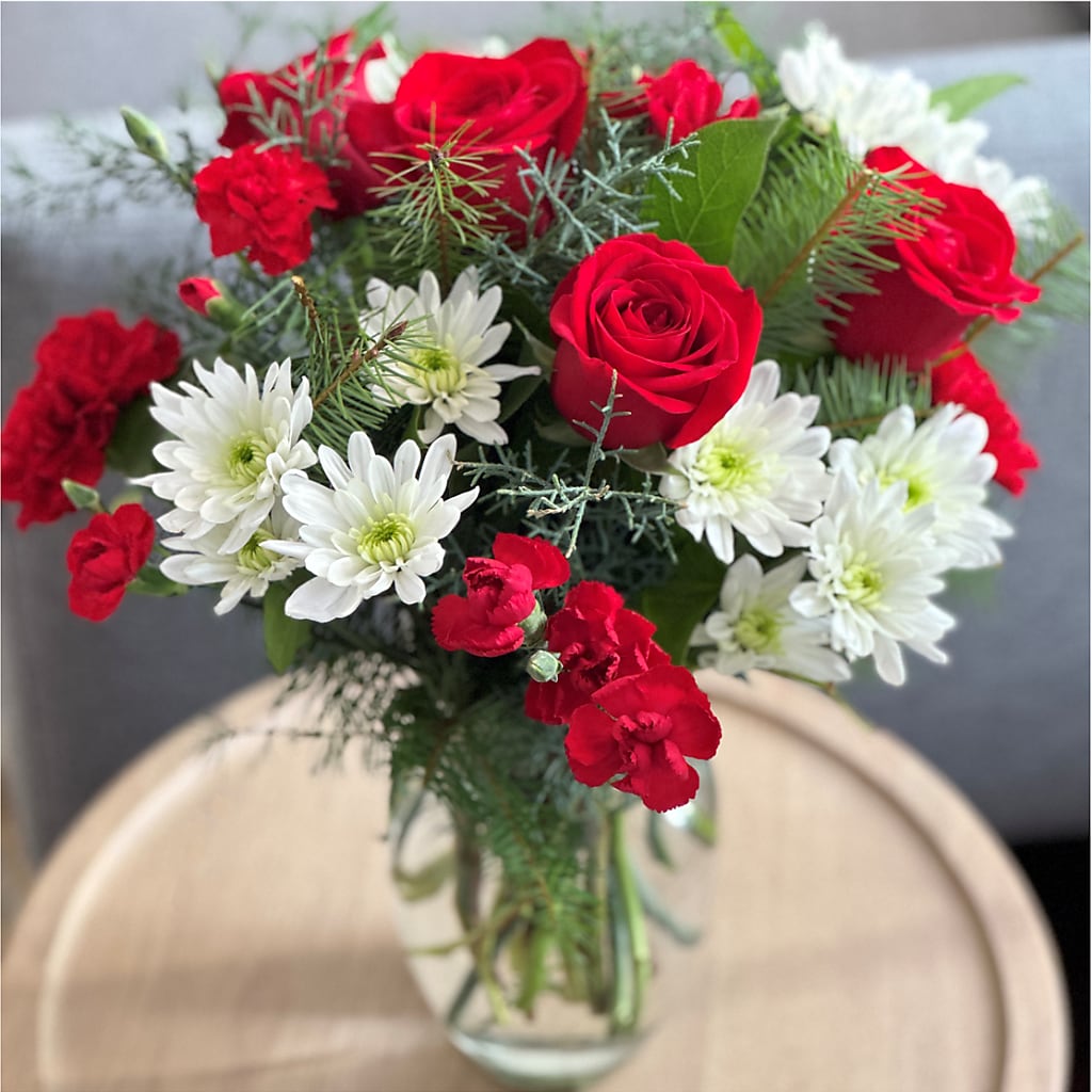Seasonal Magic Bouquet –  Flajes Flowers, Nutley NJ