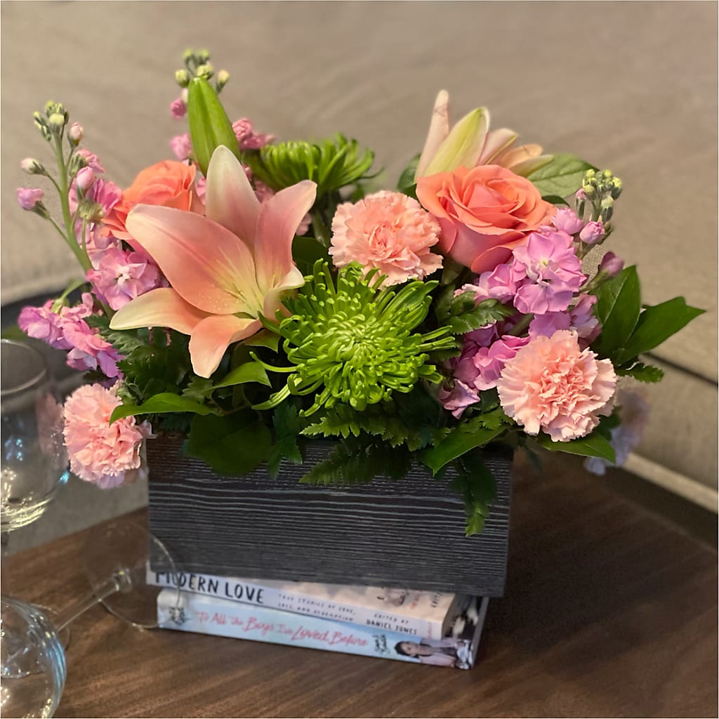Beautiful Spirit Basket –  Flajes Flowers, Nutley NJ