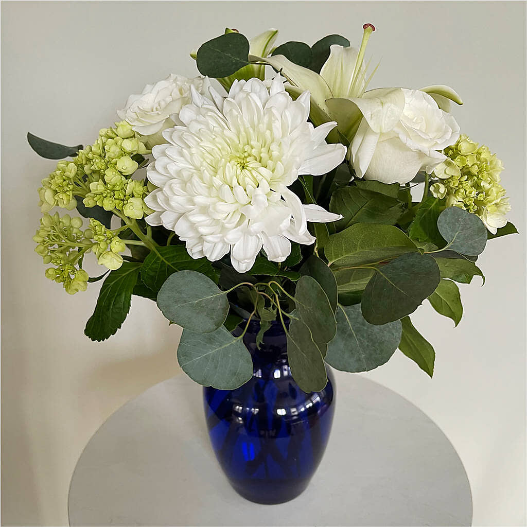 Snowy Dreams Bouquet –  Flajes Flowers, Nutley NJ