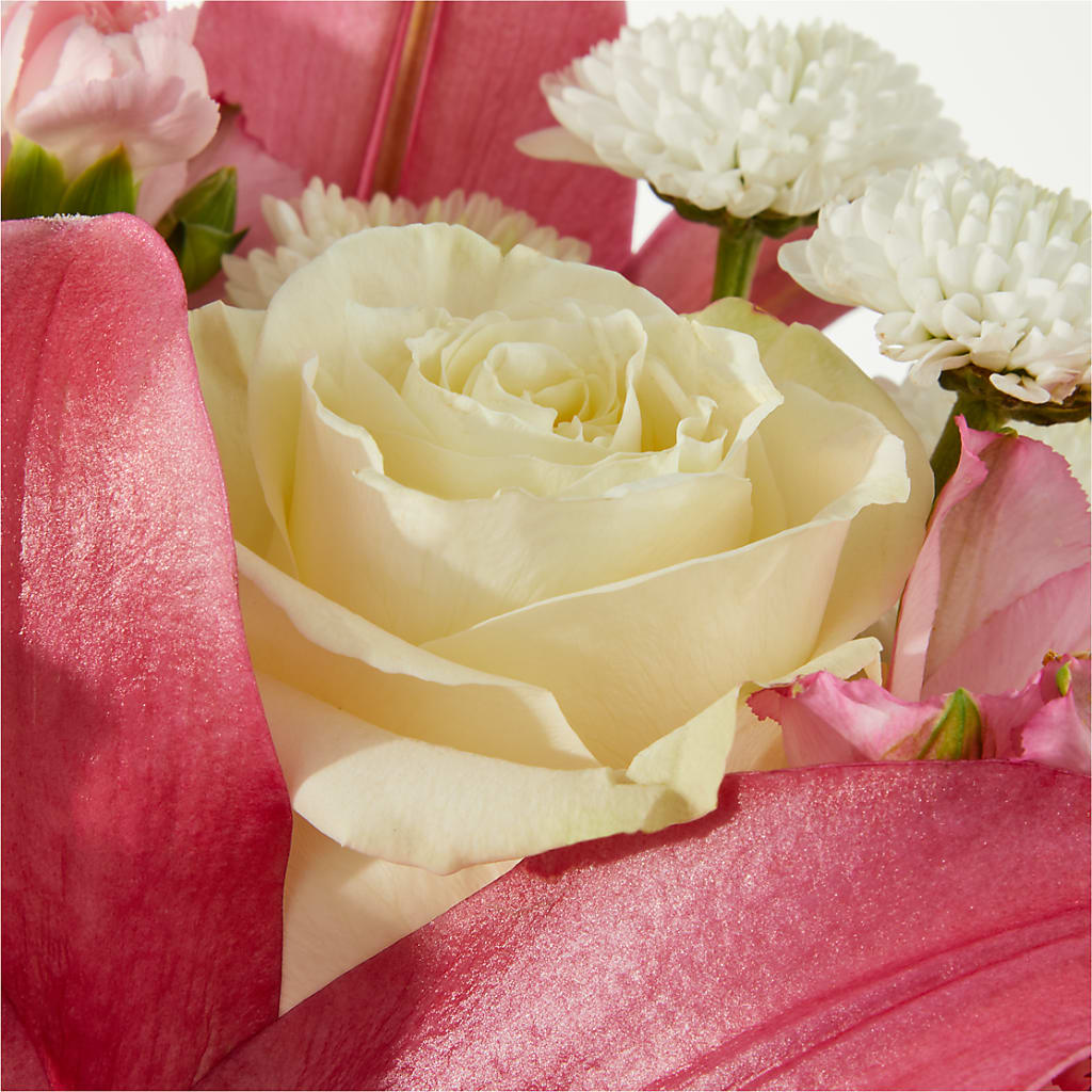 Piece of Cake Bouquet –  Flajes Flowers, Nutley NJ