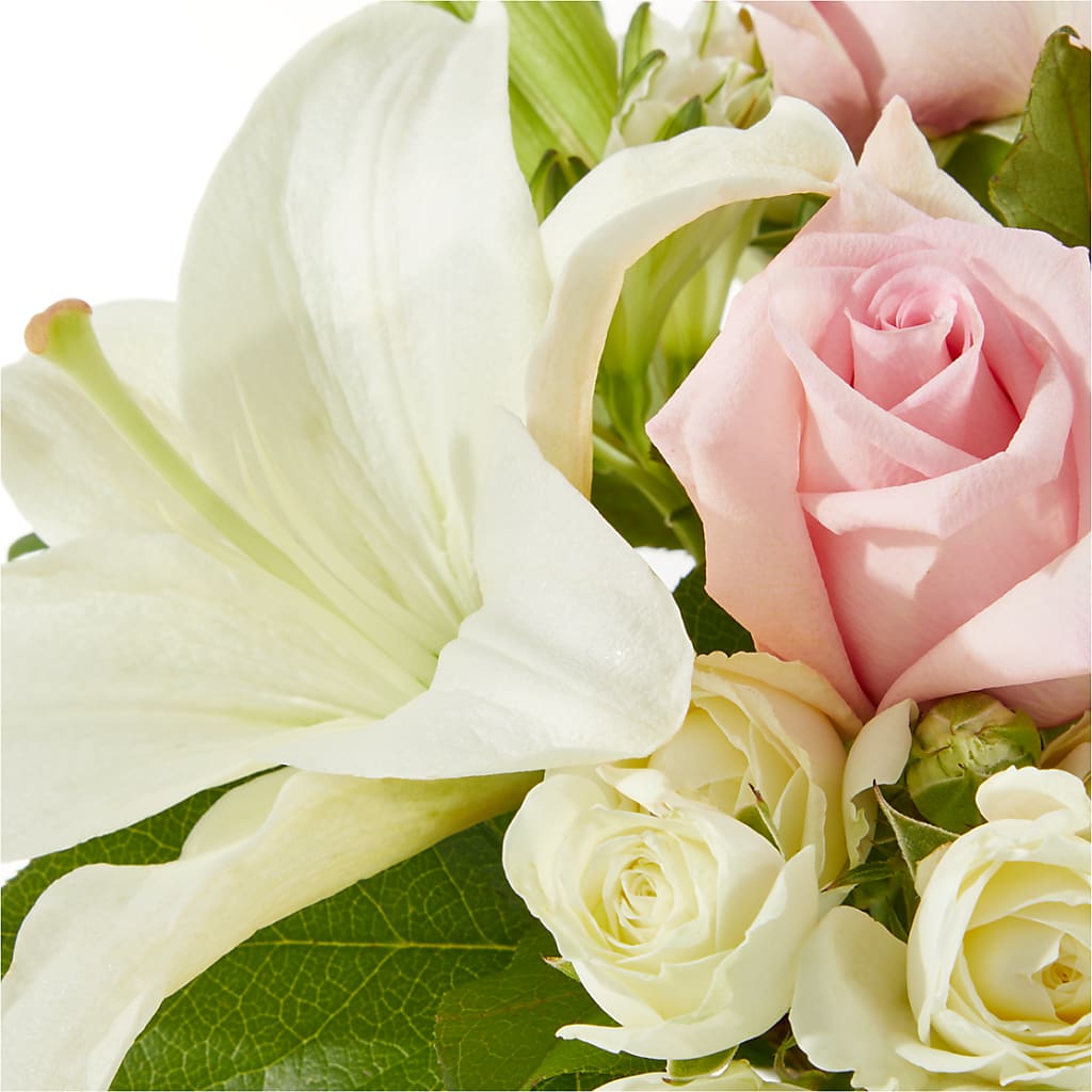 Kindhearted Bouquet –  Flajes Flowers, Nutley NJ